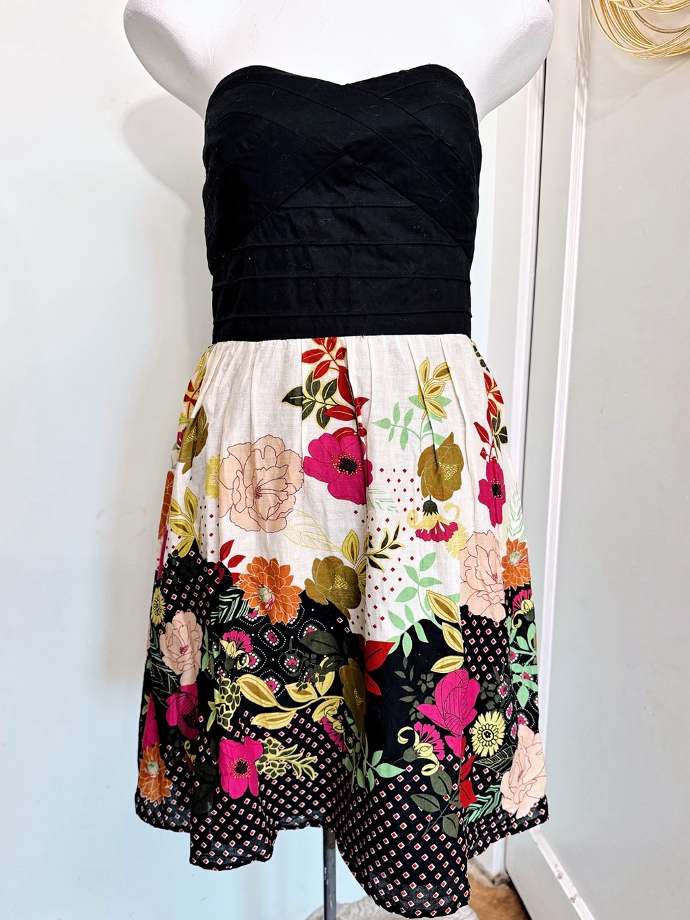Trixxi Size 7 Strapless Floral Fit & Flare Dress Black Sweetheart Bustier